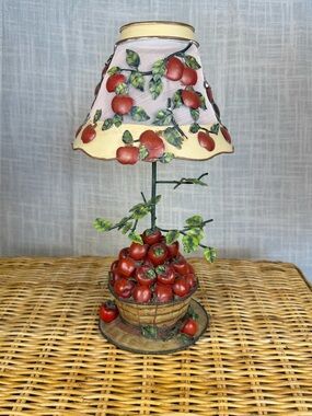 Vintage HOME INTERIORS Apple Basket Candle Lamp Cottagecore Farmhouse Decor
